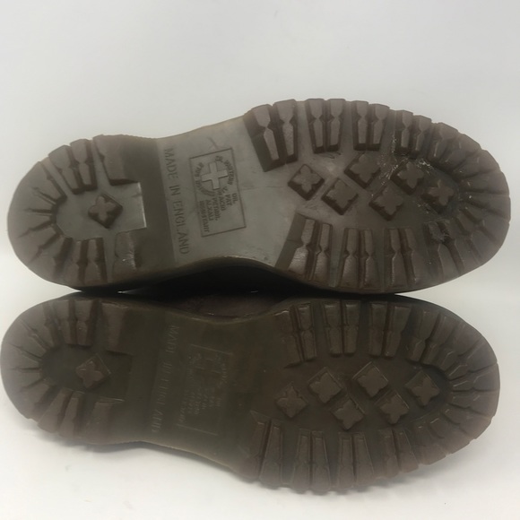Dr. Martens Made in England Vintage Boot - Picture 7 of 13